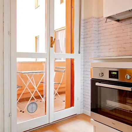 公寓 Homiday - New Flat - Moderno - - Cisanello